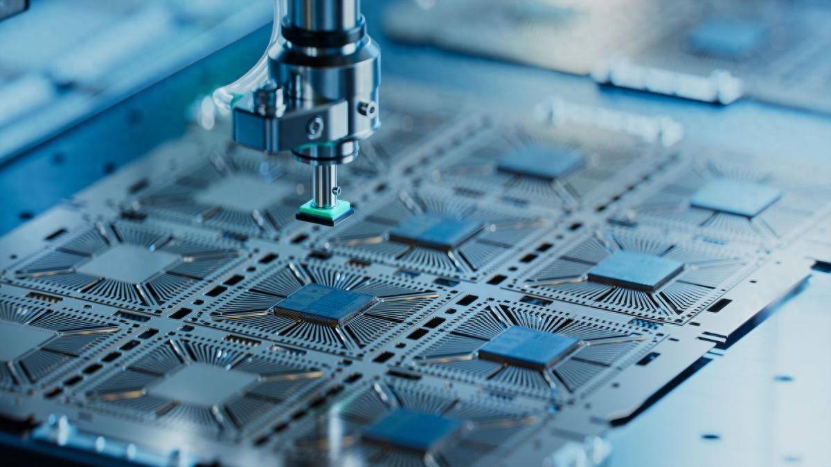 Chip bán dẫn 2 chiều dày 1 nanomet