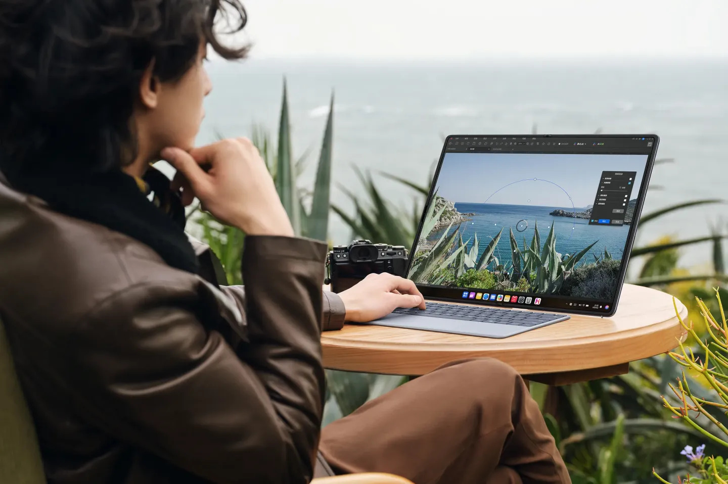 MateBook Fold ULTIMATE DESIGN