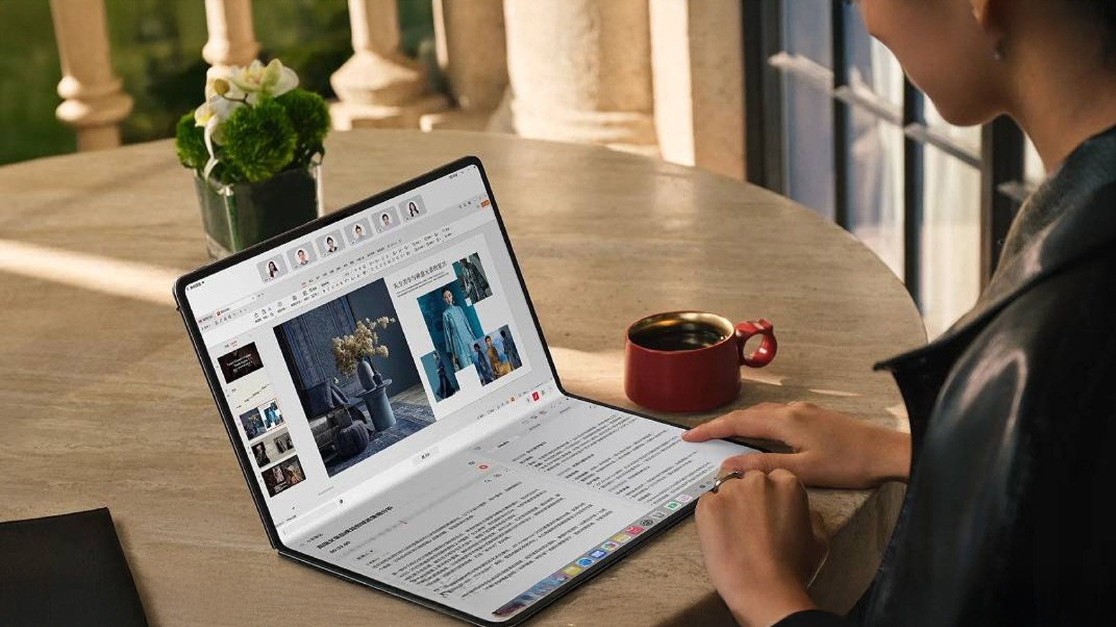 Laptop màn hình gập