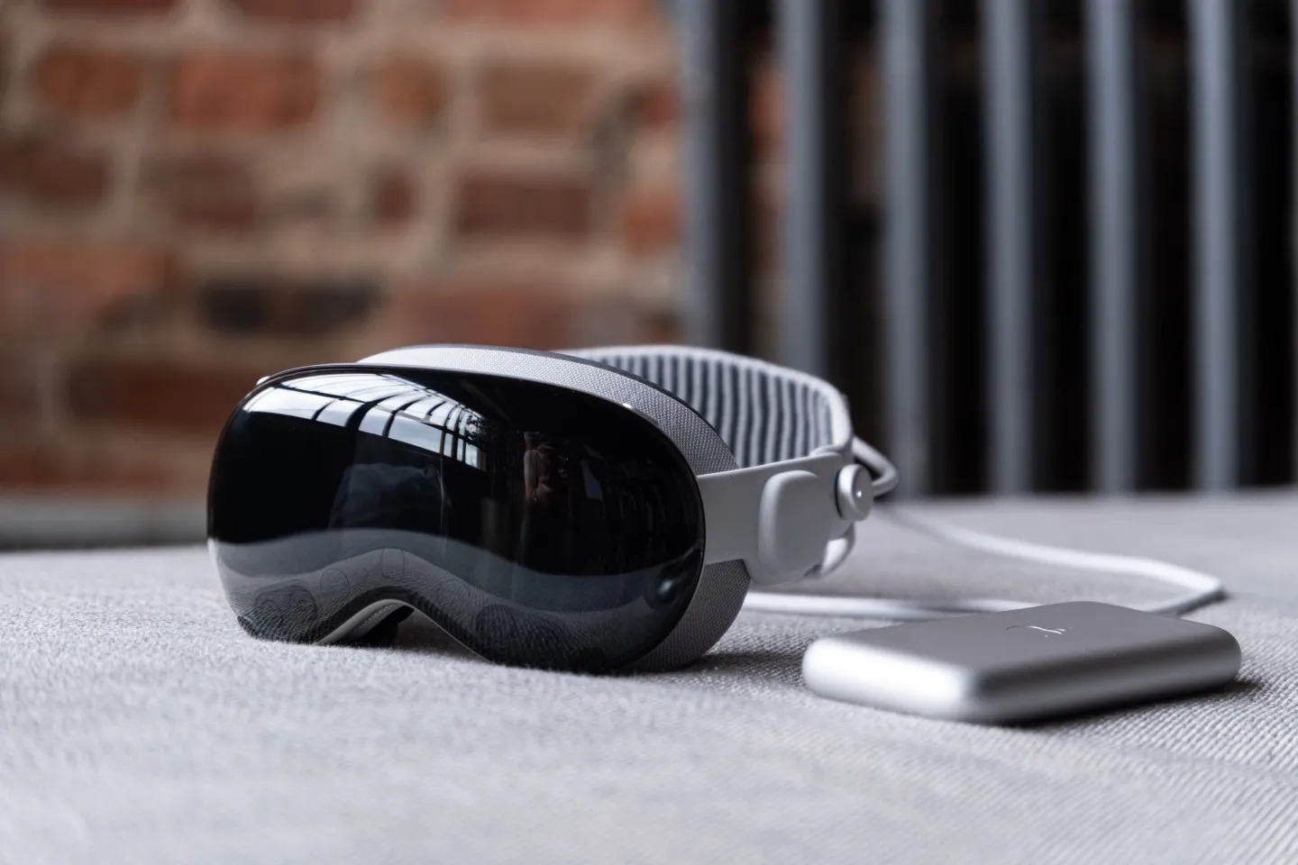 Apple Intelligence sắp có mặt trên Vision Pro
